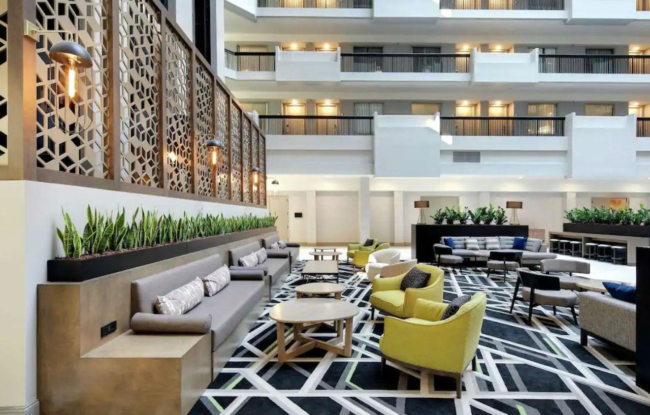 Embassy Suites By Hilton Atlanta Perimeter Center Санди-Спрингс Экстерьер фото