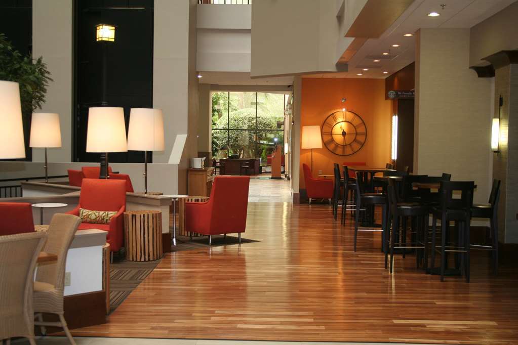 Embassy Suites By Hilton Atlanta Perimeter Center Санди-Спрингс Интерьер фото