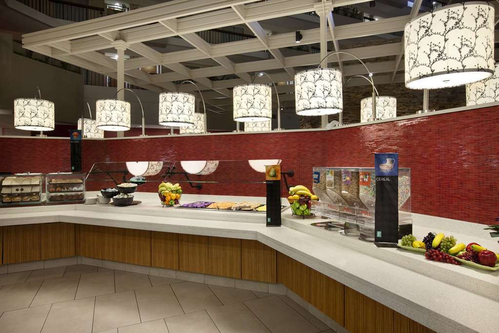 Embassy Suites By Hilton Atlanta Perimeter Center Санди-Спрингс Ресторан фото